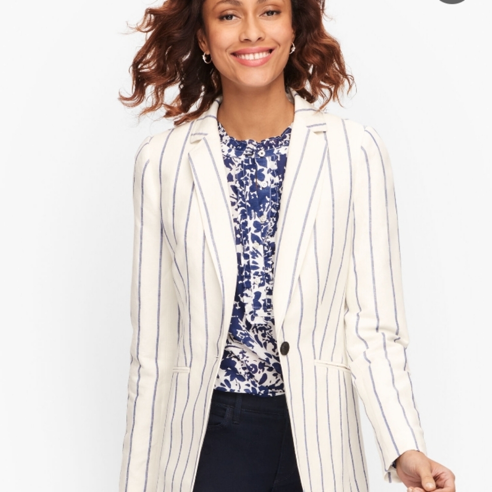🦄Talbots Women's Linen Blazer - Cream with Blue Stripes Size 6